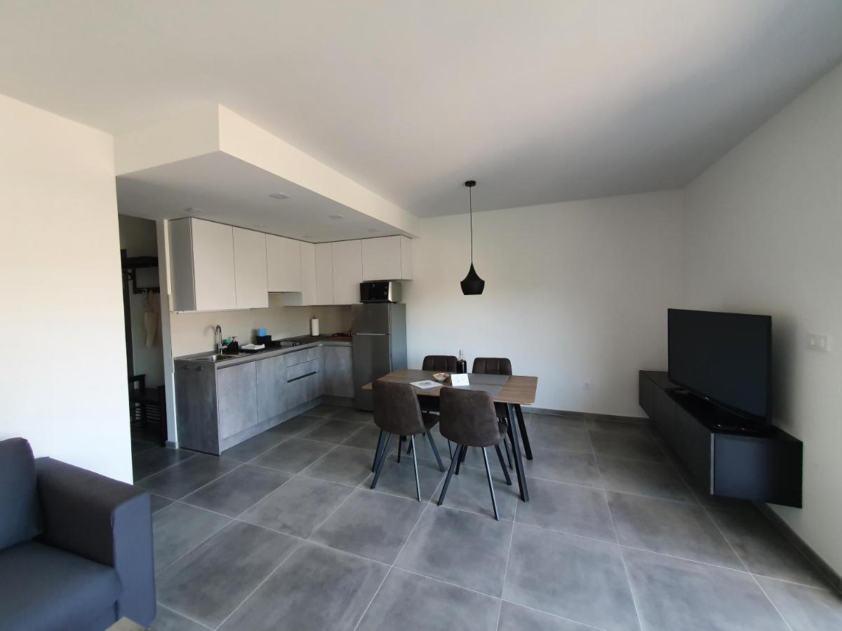 Apartmani Nerium Loviste Bagian luar foto
