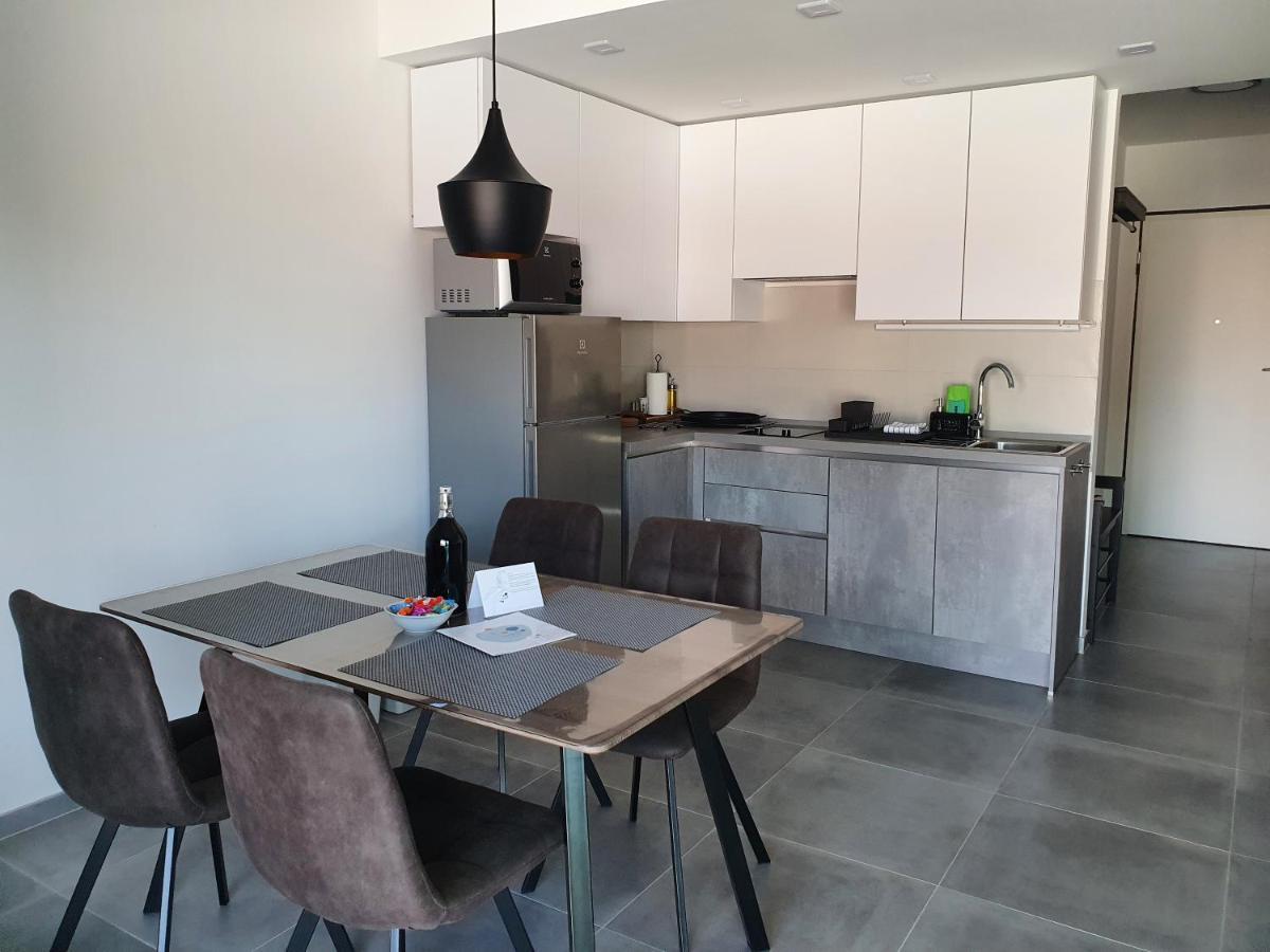 Apartmani Nerium Loviste Bagian luar foto